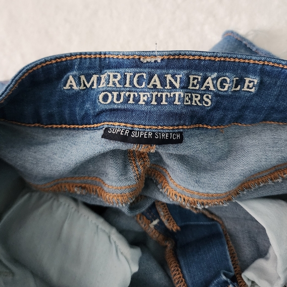 American Eagle super super stretch midi raw hemline jean shorts - Picture 5 of 6